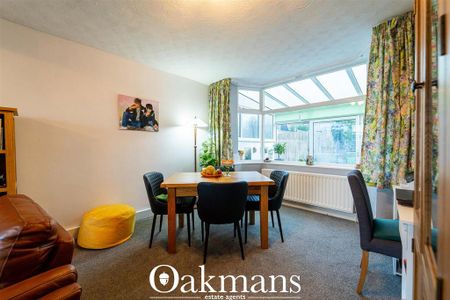 3 bedroom semi-detached house to rent - Photo 4