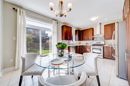 For Lease - 46 Majesty Boulevard, Barrie, Ontario - Photo 5