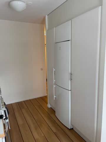 Borgarfjordsgatan, Kista - Photo 3