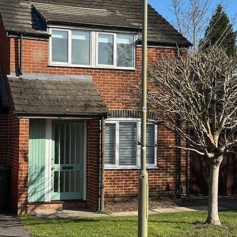 3 bedroom link detached house to rent - Photo 2