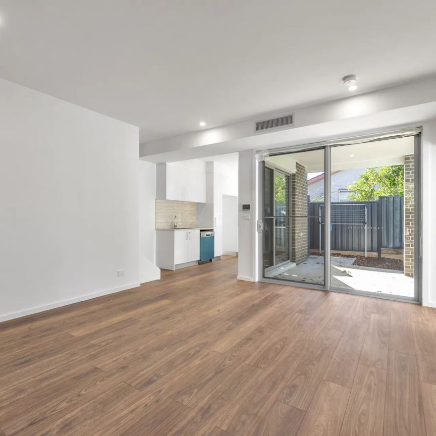 Contemporary Family Living in an Exclusive Woden Valley Setting - Photo 1