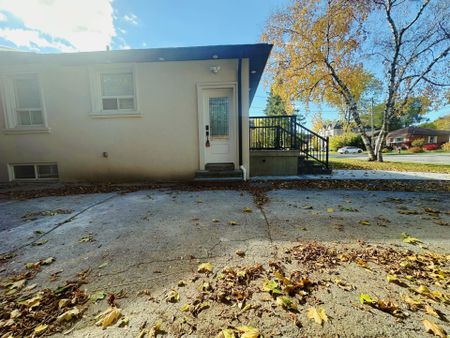 For Lease - 36 Rockport Crescent Unit# Basement, Richmond Hill, Ontario - Photo 4