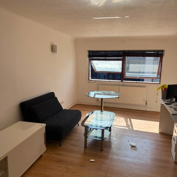 2 Bed Flat, Reading, RG1 - Photo 1