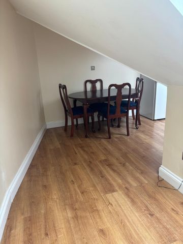 Room in a Shared House, Norbury Crescent, SW16 - Photo 4