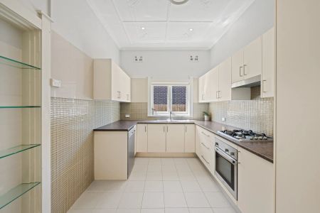 First Open on 4 December from 5.15pm - 5.30pm - Photo 3