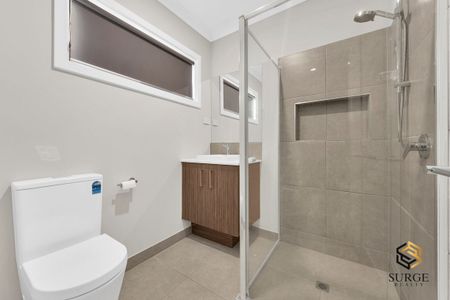 Family Home in Tarneit - Photo 2