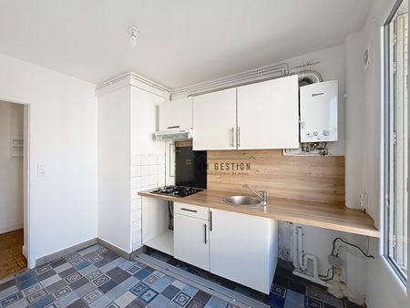 Location Appartement 2 pièces 42m² - Photo 2