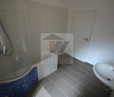 Moderne 2-Raum Erdgeschosswohnung mit Balkon und Wanne! - Photo 1