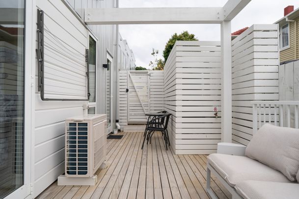 Modern Comfort in a Prime Glen Innes Location - Photo 1