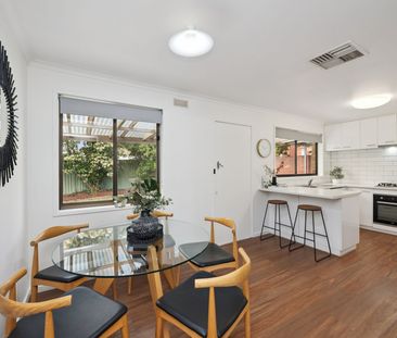 Comfort And Convenience Family Home! - Photo 2