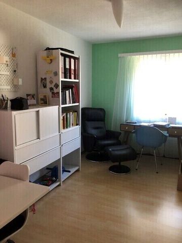 5-ROOM APARTMENT IN OSTERMUNDIGEN (BE), FURNISHED, TEMPORARY - Photo 4