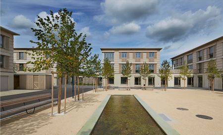 "Your dream home comes true here!" - Photo 2