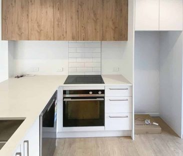 Modern comforts in Spreydon - Photo 3