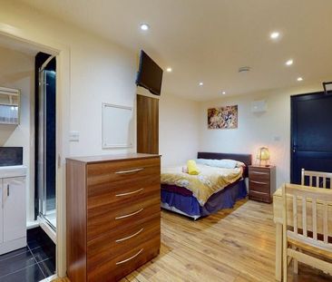 Studio to rent - Photo 3