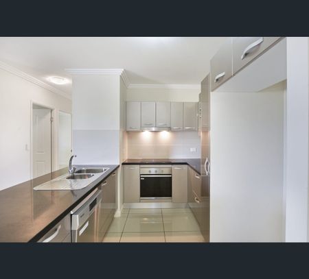 Unit/309 Angus Smith Drive, Douglas, Qld 4814 - Photo 3
