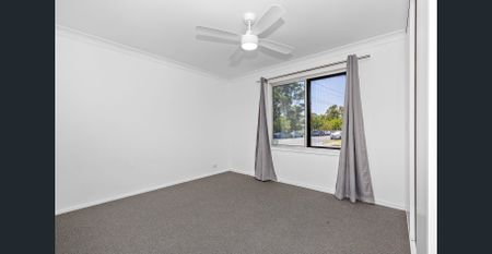 TIDY THREE BEDROOM HOME IN IDEAL LOCATION - Photo 5