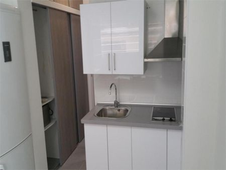 Apartamento de alquiler en Avenida de Asturias, 53, Almenara -Ventilla - Photo 3