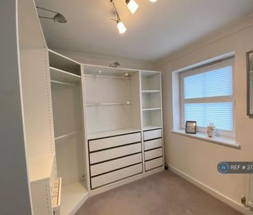 2 bedroom semi-detached house to rent - Photo 1