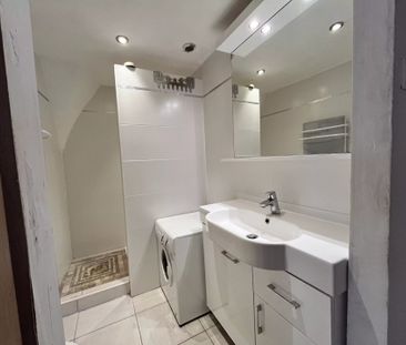 Location Appartement 1 pièce 27m² LA CIOTAT 13600 - Photo 5