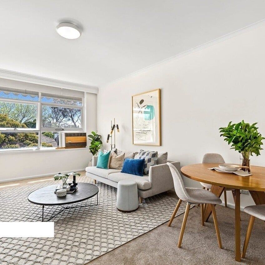 St Kilda East - Photo 1