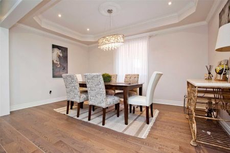 For Lease - 56 Redstone Road, Richmond Hill, Ontario - Photo 4