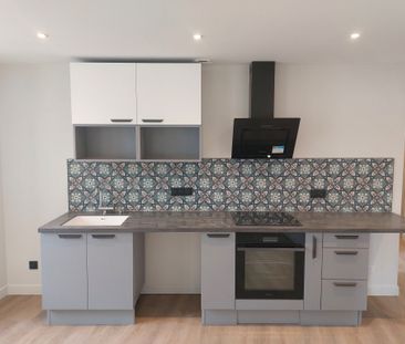 Location Appartement 3 pièces 54m² ST JEAN LE BLANC 45650 - Photo 2