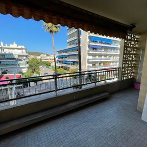 Location Appartement 1 pièce Meublé 28m² CAGNES SUR MER 06800 - Photo 3