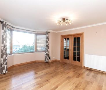 4 bedroom detached house to rent - Photo 1