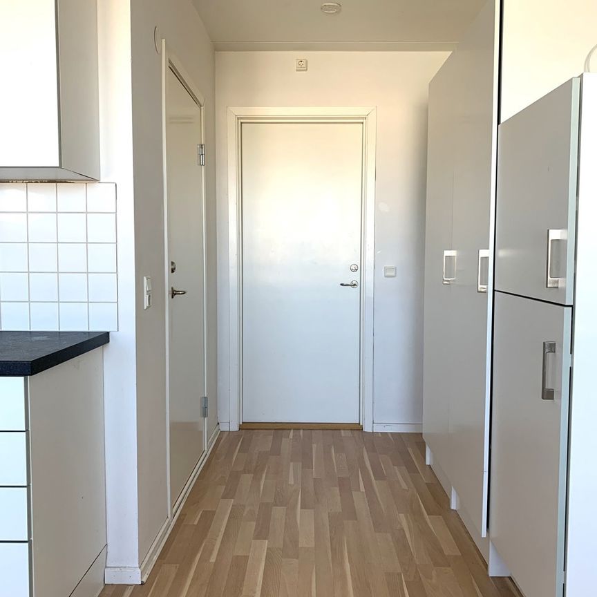 Thomsons väg 32 A, Kryddgården - Foto 1