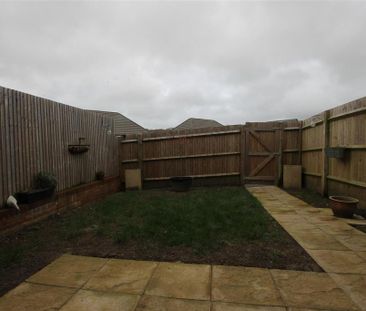 3 bedroom terraced house to rent - Photo 5