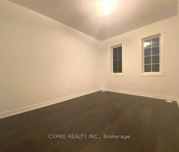 80 Roy Grove Way - Photo 6