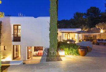 Sant Carles de Peralta, Balearic Islands 07850