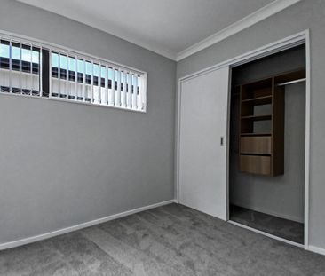 Brand new stunning four bedroom home Massey! - Photo 3