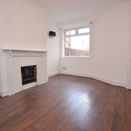 3 Bedroom Terraced House - Photo 1