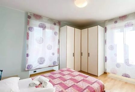 Via Foligno, Rome, Lazio 00182 - Photo 3