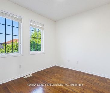 For Lease - 42 Trumpet Valley Boulevard, Brampton, Ontario - Photo 4