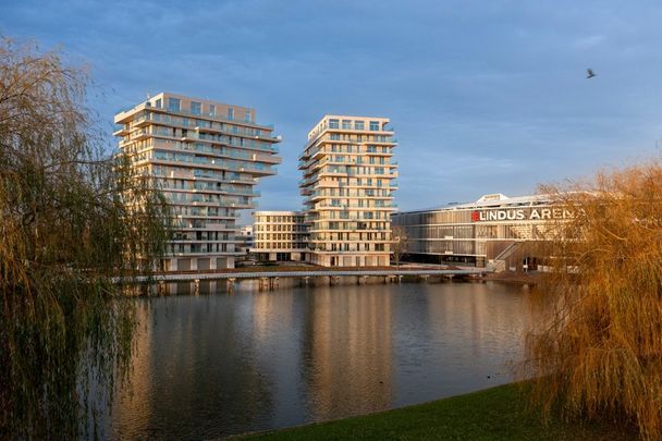 TE HUUR: Nieuwbouw drie-slaapkamer-appartement met verwarmd winterterras en luxueuze afwerking in Waregem - Foto 1