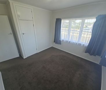 Water and lawn maintenance included - Photo 4