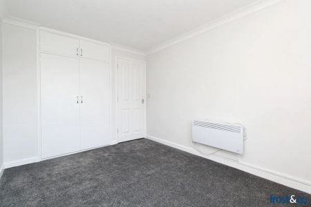 Seldown Road, Poole - Photo 3