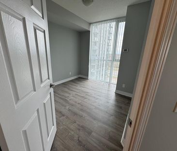 For Lease - 339 Rathburn Road Unit# 1716, Mississauga, Ontario - Photo 2