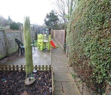 2 bedroom terraced house to rent - Photo 6