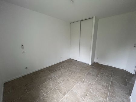 Location Maison 4 pièces 88m² - Photo 3