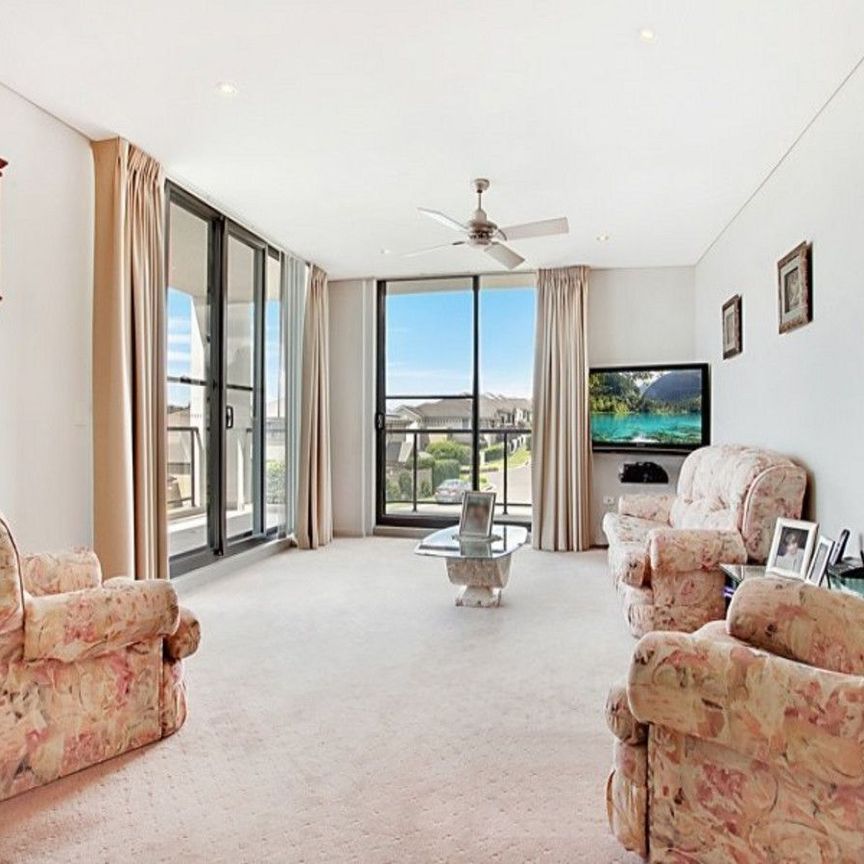 Comfort and Space: Gorgeous Two-Bedroom Residence - Photo 1