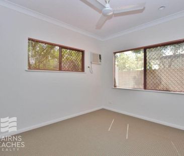 Great Family Home - Photo 2