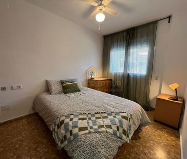 Piso de alquiler en Calle Xabia, Ciutat Universitària - Photo 4