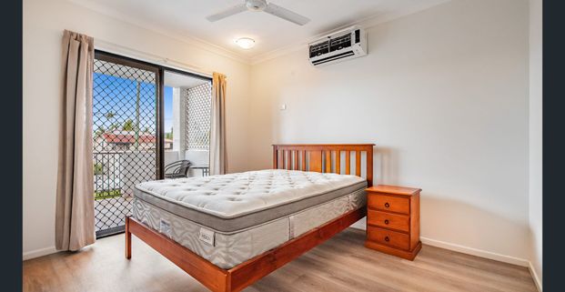 Space and Style, Furnished Apartment Close to the City - Photo 1