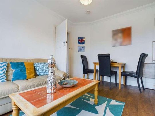 Milner Road, Brighton, BN2 - Photo 1