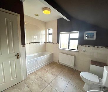 Maple Grove, Rathcoole, Co. Dublin - Photo 2