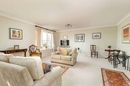 19/9 South Gray Street - Photo 3