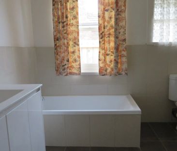 Well Presented 3 Bedroom Family Home – Balwyn High School Zone !!! - Photo 6